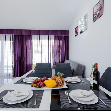 Island Village Prime Suite 312 Адехе Екстериор снимка