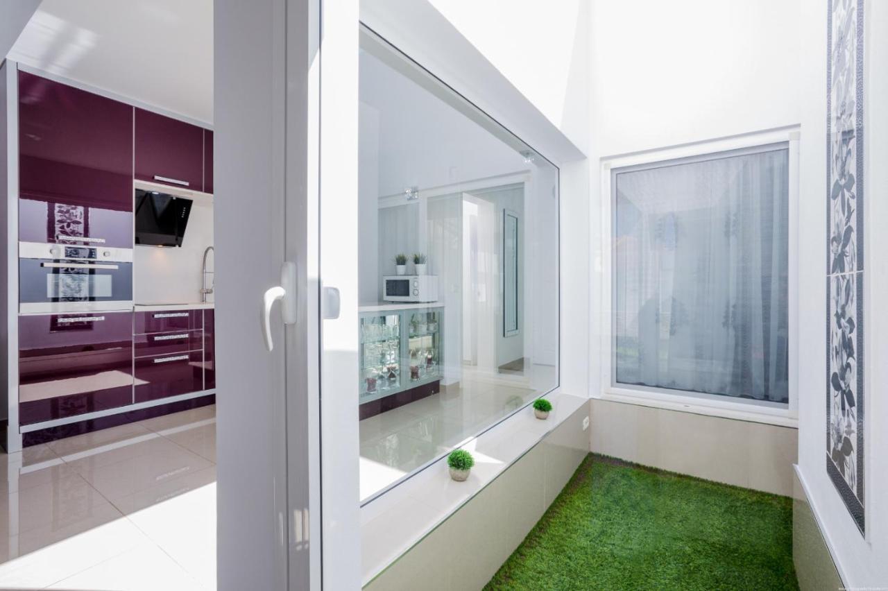 Island Village Prime Suite 312 Адехе Екстериор снимка