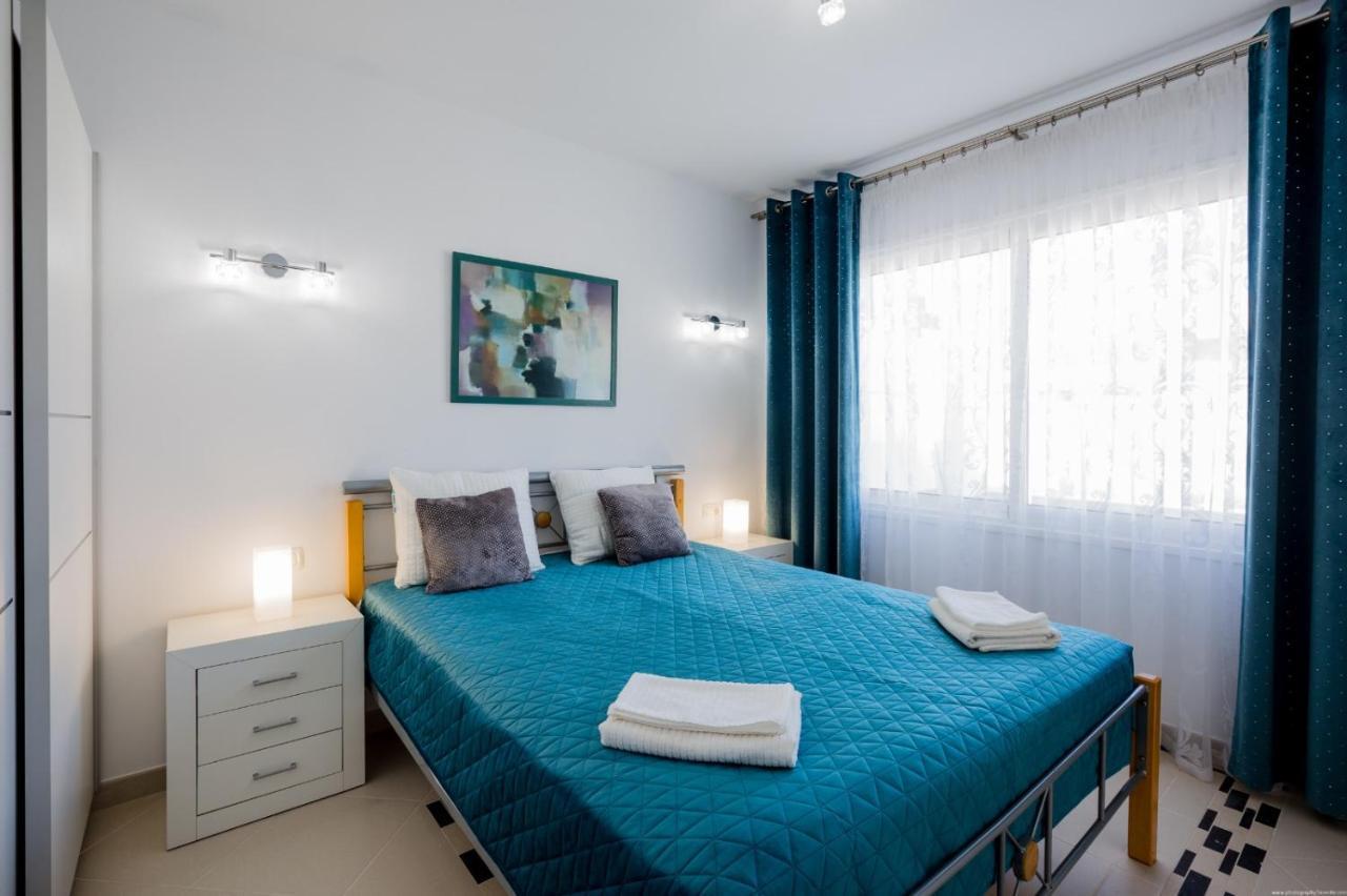 Island Village Prime Suite 312 Адехе Екстериор снимка